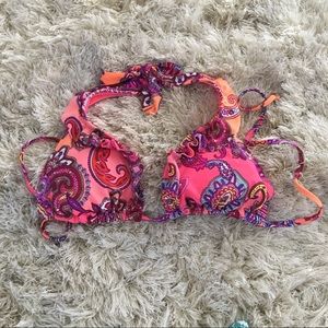Beachy Paisley Bikini Top 👙